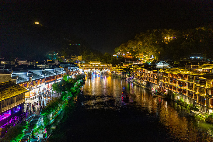 文旅燈光亮化是一個極具差異化的行業