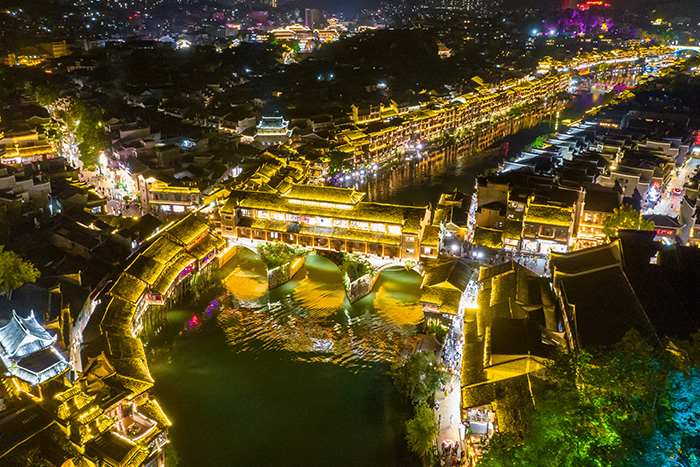 景區淡季不淡！文旅亮化工程如何創造夜間消費新場景